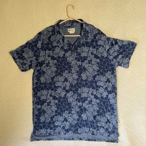 Large Trunks Surf & Swim Co. Hawaiian/Tropical Button-up Shirt. Blue.